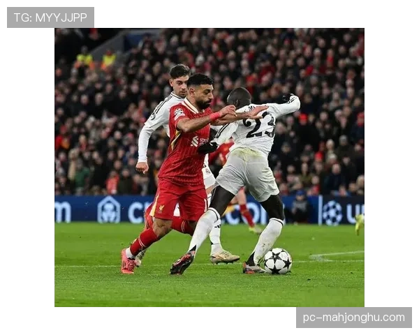 观点：VAR两次介入判罚点球，再次引发关于比赛流畅性的讨论。